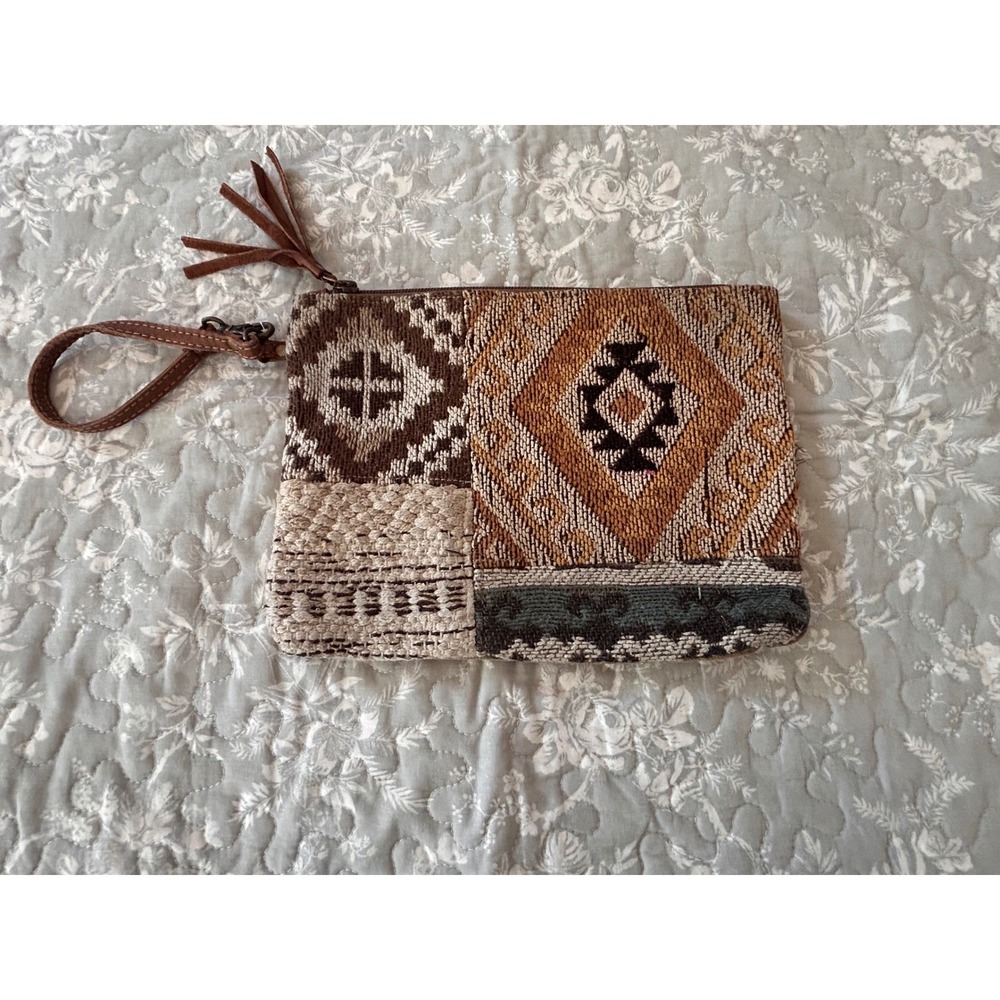 Myra Bag Sonoran Sands Pouch, Clutch or Wristlet Western Inspired